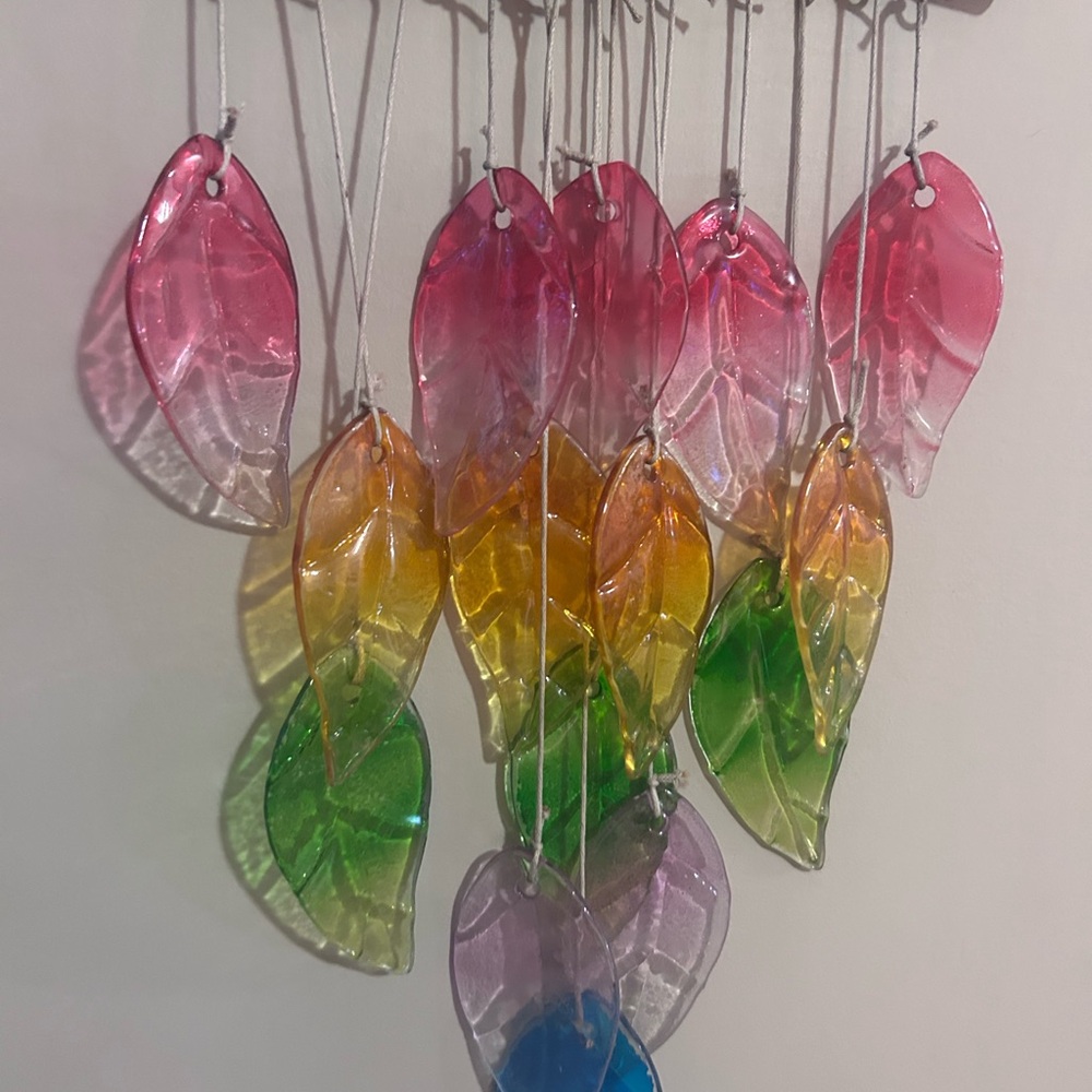 Colorful Leaf Glass Wind Chime - Picture 4 of 8